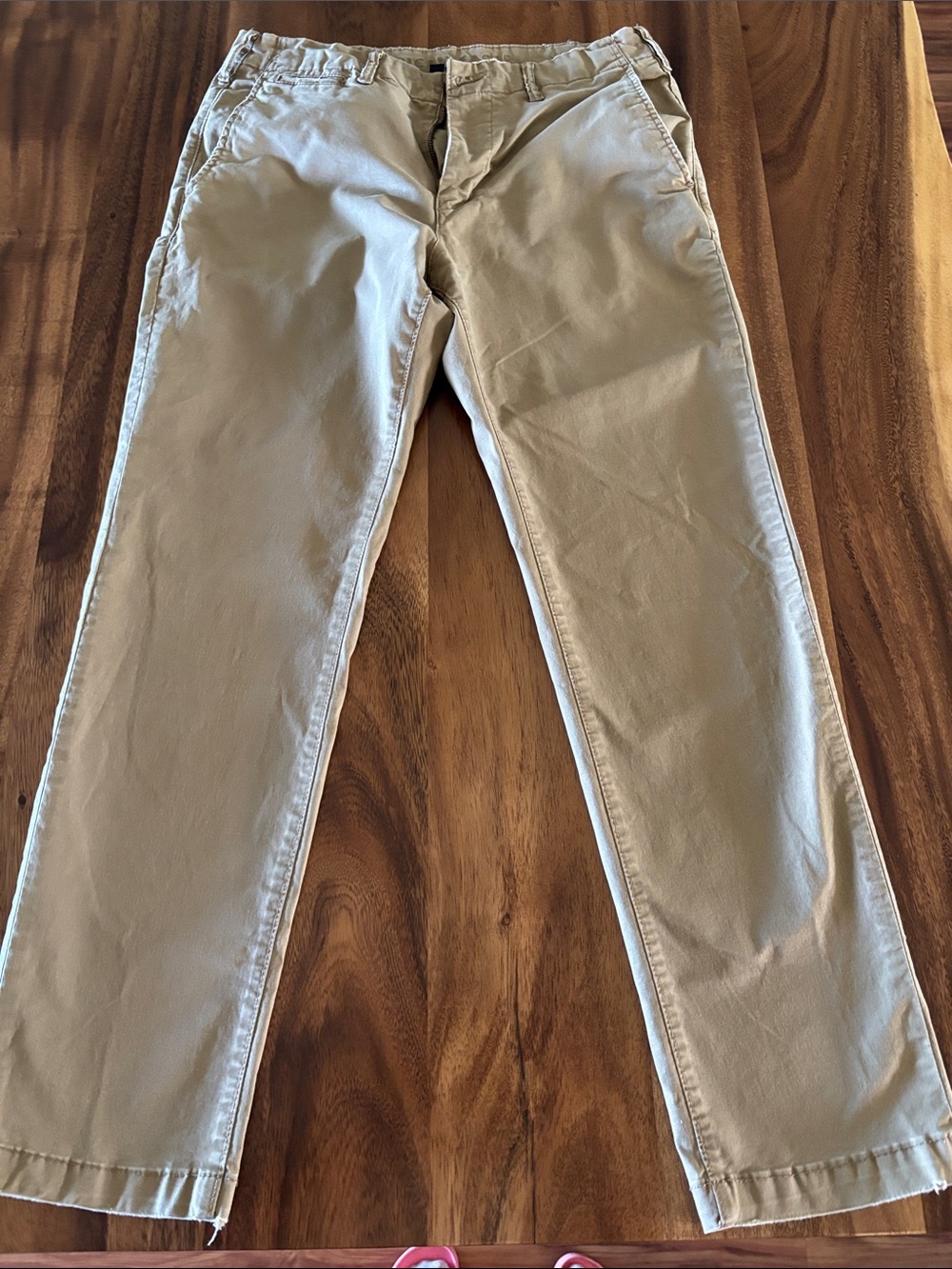 American Eagle Outfitters Straight Khaki Jeans - Light Tan
